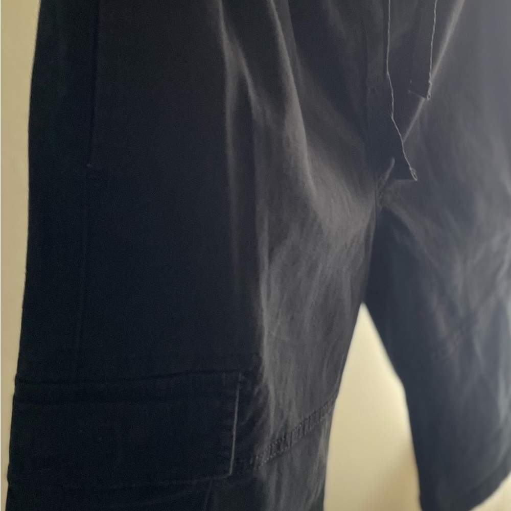 DKNY Big Boys Black Shorts Size 14-16
